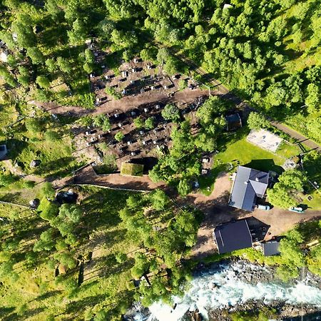 Bardu Huskylodge Luaran gambar