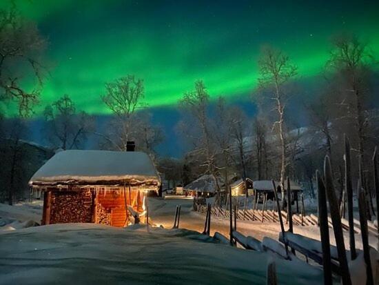 Bardu Huskylodge Luaran gambar
