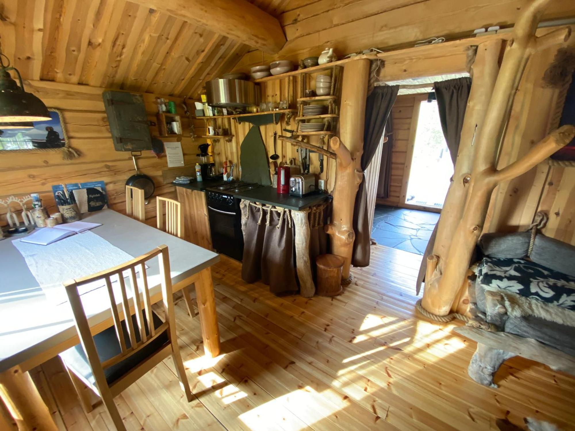 Bardu Huskylodge Luaran gambar