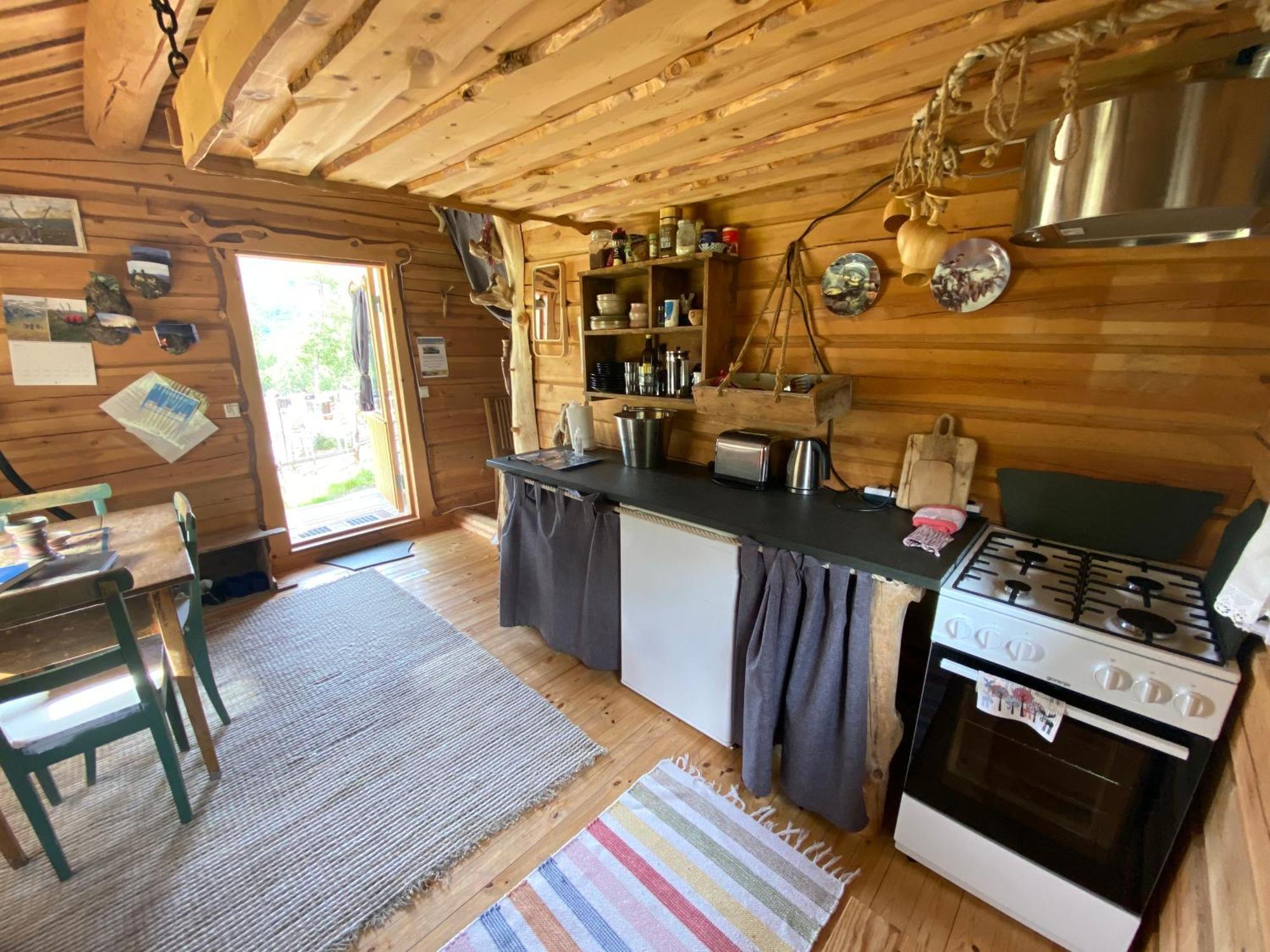 Bardu Huskylodge Luaran gambar