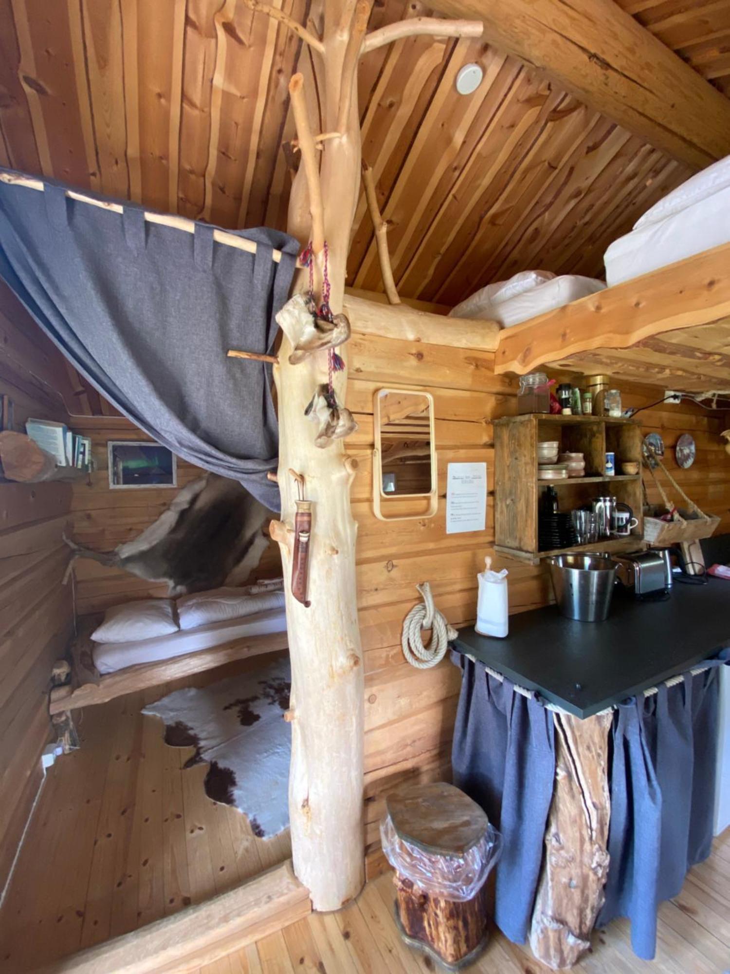 Bardu Huskylodge Luaran gambar